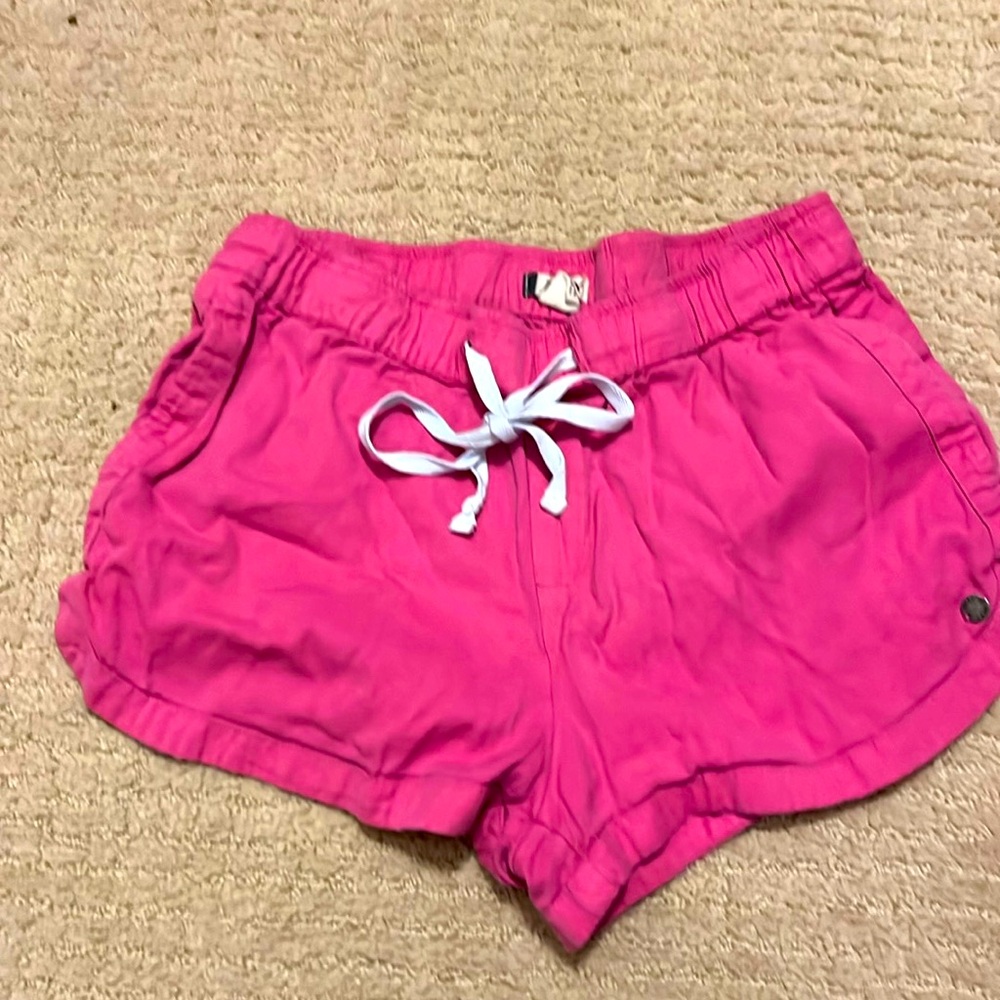 Pink Roxy shorts small